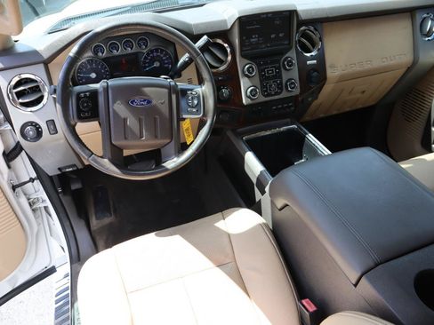 Used 2016 Ford F250 Lariat w/ Chrome Package AWD/4WD image 12