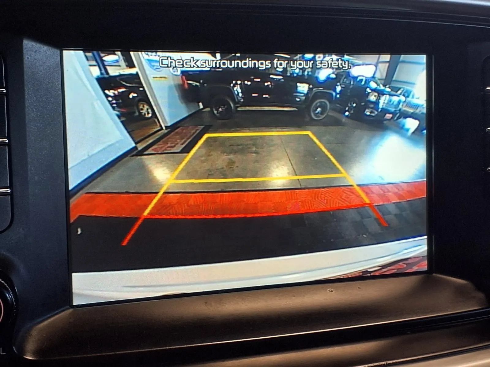 Used 2020 Kia Sorento EX FWD image 19