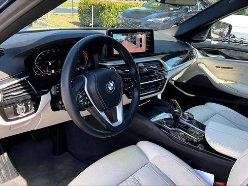 Used 2021 BMW 540i w/ Executive Package RWD image 18