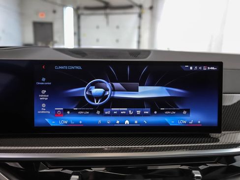 Used 2026 BMW X5 M60i AWD/4WD image 18