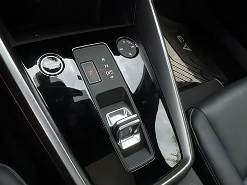 Used 2024 Audi A3 2.0T Premium Plus FWD image 28