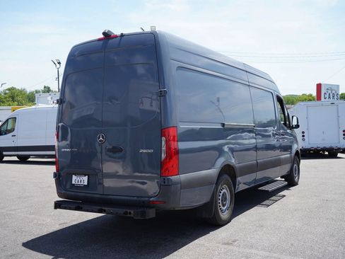 Used 2019 Mercedes-Benz Sprinter 170 image 5