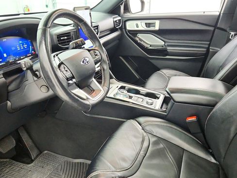 Used 2021 Ford Explorer ST w/ Equipment Group 401A AWD/4WD image 9