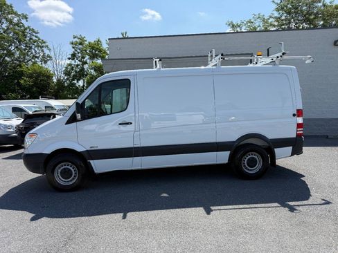 Used 2012 Mercedes-Benz Sprinter 2500 w/ Additional Battery Pkg image 31