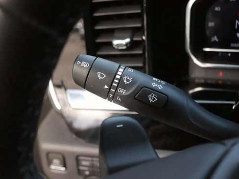 Used 2023 Chevrolet Silverado 1500 LT Trail Boss image 26