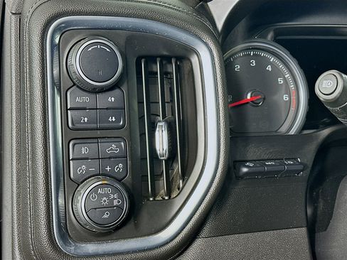 Used 2019 Chevrolet Silverado 1500 LTZ w/ LTZ Plus Package image 17