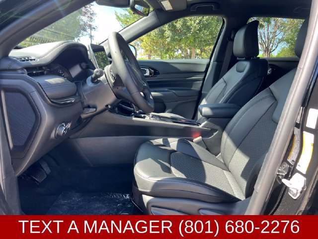 New 2026 Jeep Compass Latitude AWD/4WD image 9