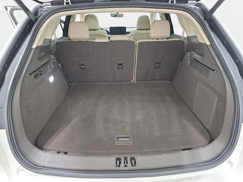 Used 2023 Lincoln Nautilus Reserve FWD image 35