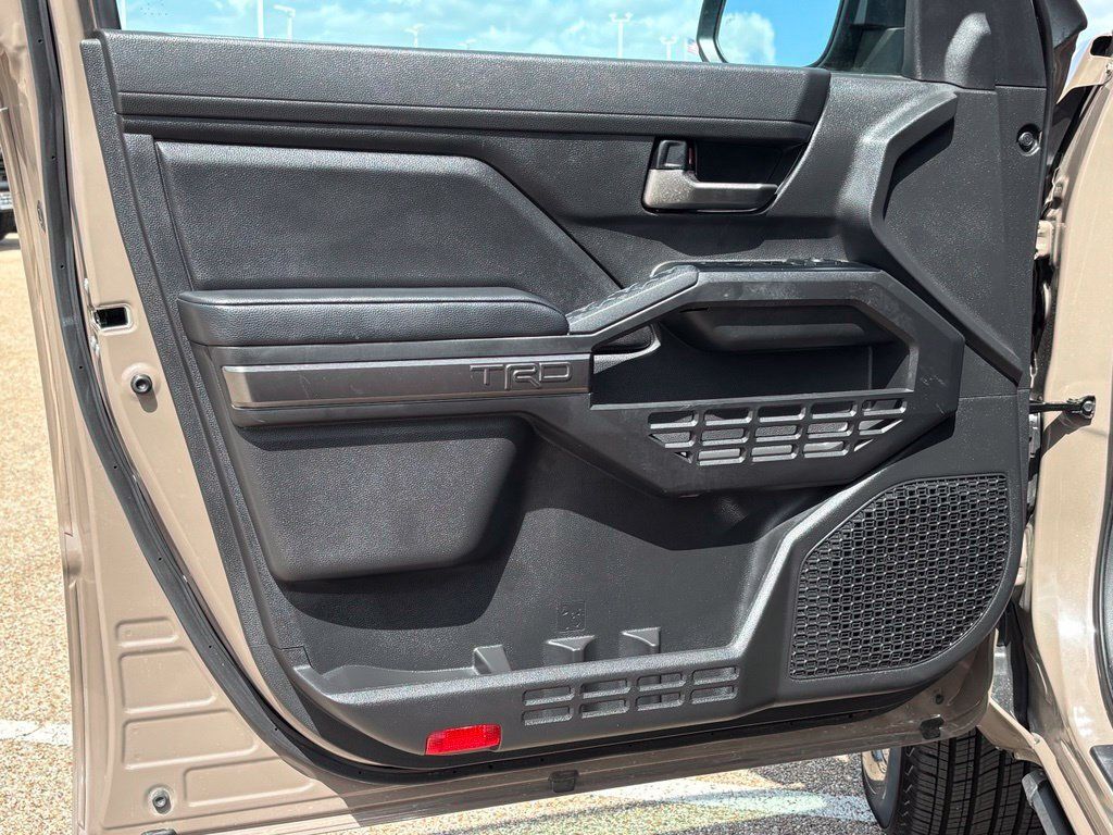 Used 2026 Toyota Tacoma TRD Sport RWD image 24