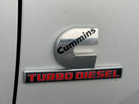 Used 2016 RAM 3500 Tradesman w/ Chrome Appearance Group image 27