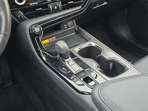 Certified 2025 Lexus NX 350h AWD w/ Premium Package image 25