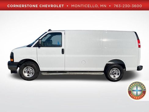 Used 2025 GMC Savana 2500 w/ Driver Convenience Package RWD image 1