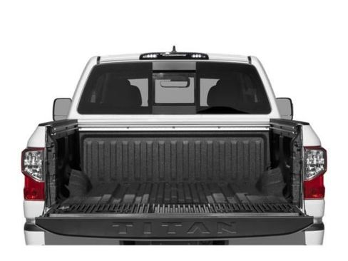 Used 2023 Nissan Titan SV w/ SV Convenience Package AWD/4WD image 11