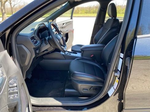 Used 2025 Ford Escape ST-Line image 16