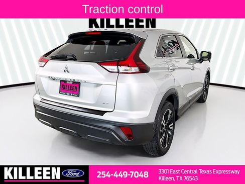 Used 2024 Mitsubishi Eclipse Cross SE image 8