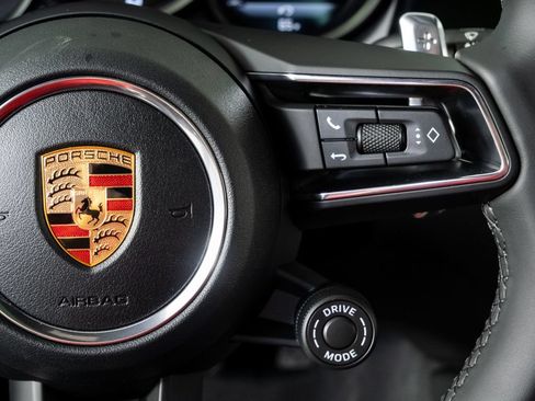New 2026 Porsche Macan AWD/4WD image 11