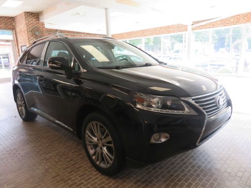 Used 2013 Lexus RX 350 FWD w/ Navigation Pkg image 3
