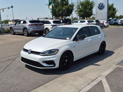 Used 2019 Volkswagen Golf R 4-Door AWD/4WD image 10