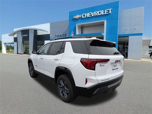 New 2026 GMC Terrain AT4 w/ Technology Package II image 8