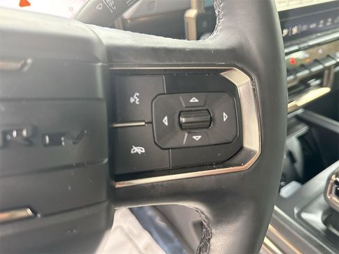 Used 2024 GMC Hummer EV 3X image 18