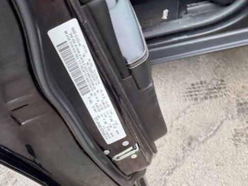 Used 2014 Jeep Cherokee Limited image 18