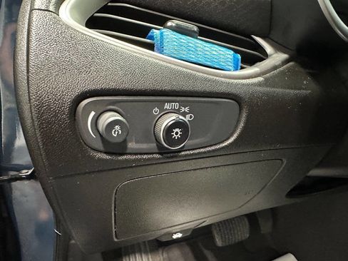 Used 2024 Chevrolet Malibu LT image 28