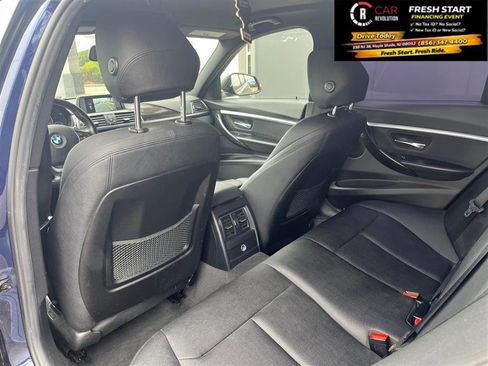 Used 2018 BMW 330i Sedan image 28