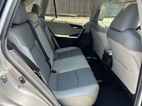 Used 2021 Toyota RAV4 XLE Premium FWD image 22