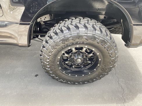 Used 2021 Ford F250 Lariat image 20