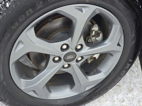 Used 2023 Ford Escape ST-Line image 11