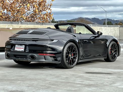 Used 2024 Porsche 911 Carrera 4 GTS image 8