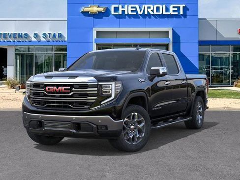 New 2026 GMC Sierra 1500 SLT image 30
