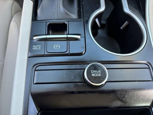 Used 2022 Kia K5 LXS FWD image 24