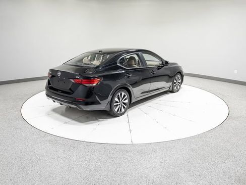 Used 2020 Nissan Sentra SV w/ SV Premium Package FWD image 31