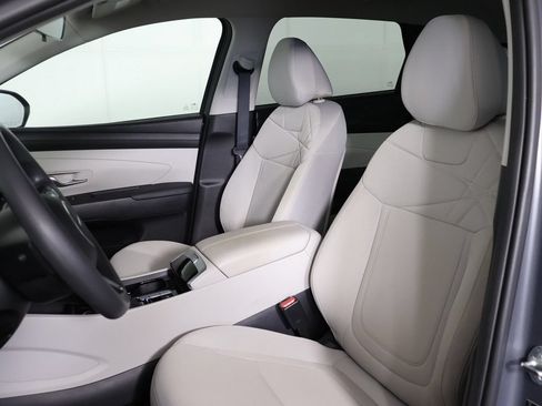 Certified 2025 Hyundai Tucson SE AWD/4WD image 23