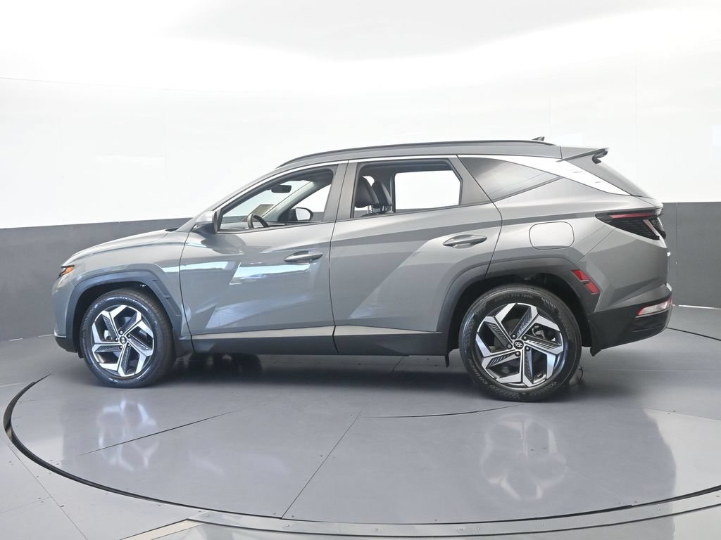 Used 2024 Hyundai Tucson SEL w/ Convenience Package FWD image 3