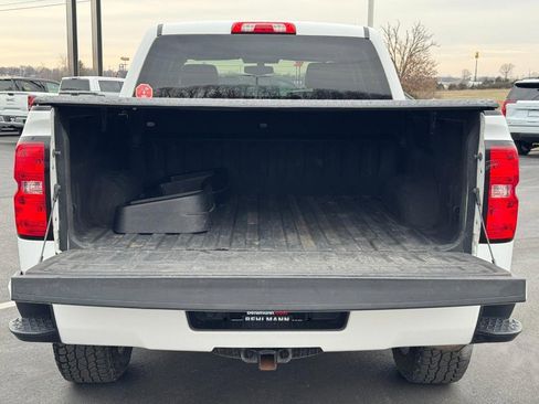 Used 2018 Chevrolet Silverado 1500 LT w/ All Star Edition image 5