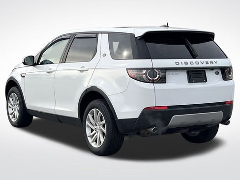 Used 2016 Land Rover Discovery Sport HSE image 32