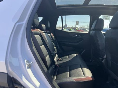 Used 2025 Chevrolet Equinox RS w/ Safety and Technology Package image 18