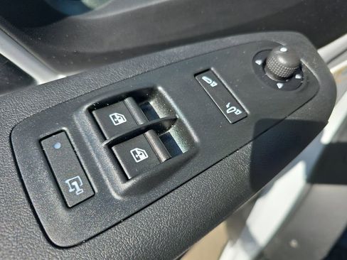 New 2025 RAM ProMaster 1500 w/ Convenience Group FWD image 26