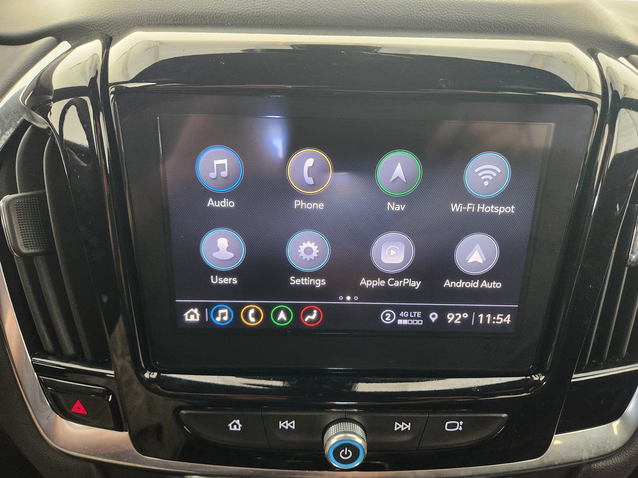 Used 2023 Chevrolet Traverse RS FWD image 15