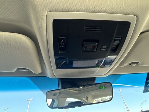 Used 2019 Lexus ES 350 w/ Accessory Package 2 image 30