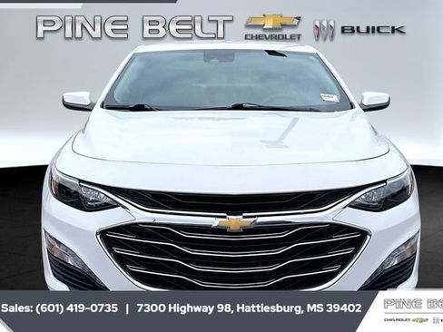 Used 2024 Chevrolet Malibu LT image 3