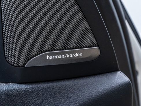 Used 2021 BMW X5 xDrive45e w/ Premium Package image 24