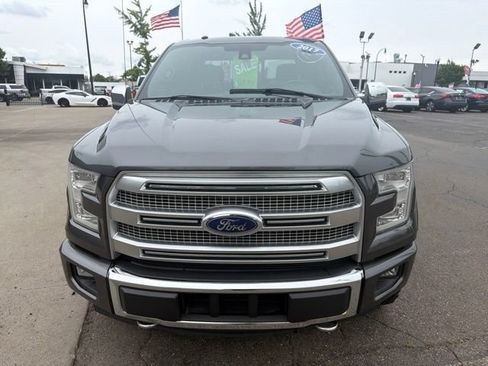 Used 2017 Ford F150 Platinum AWD/4WD image 2