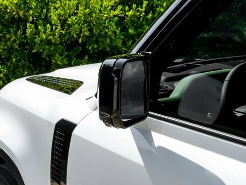 New 2026 Land Rover Defender 110 S AWD/4WD image 46