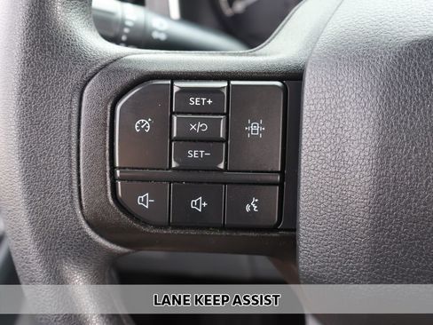 Used 2023 Ford F150 XLT w/ XTR Package AWD/4WD image 4