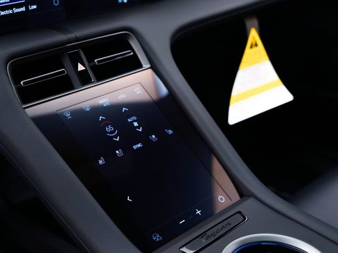 New 2026 Porsche Taycan image 28