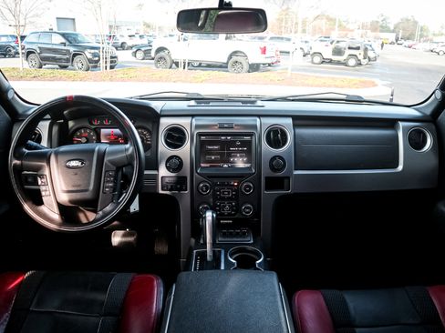 Used 2014 Ford F150 Raptor w/ Equipment Group 801A Luxury image 28