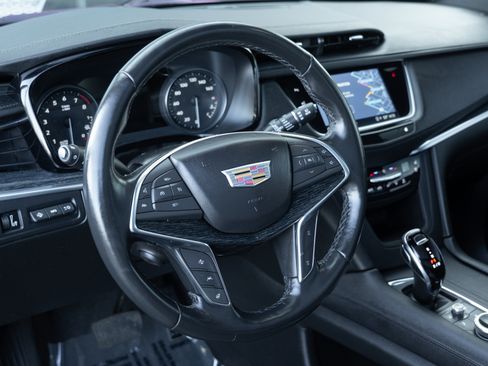 Used 2024 Cadillac XT5 Premium Luxury w/ Technology Package image 11